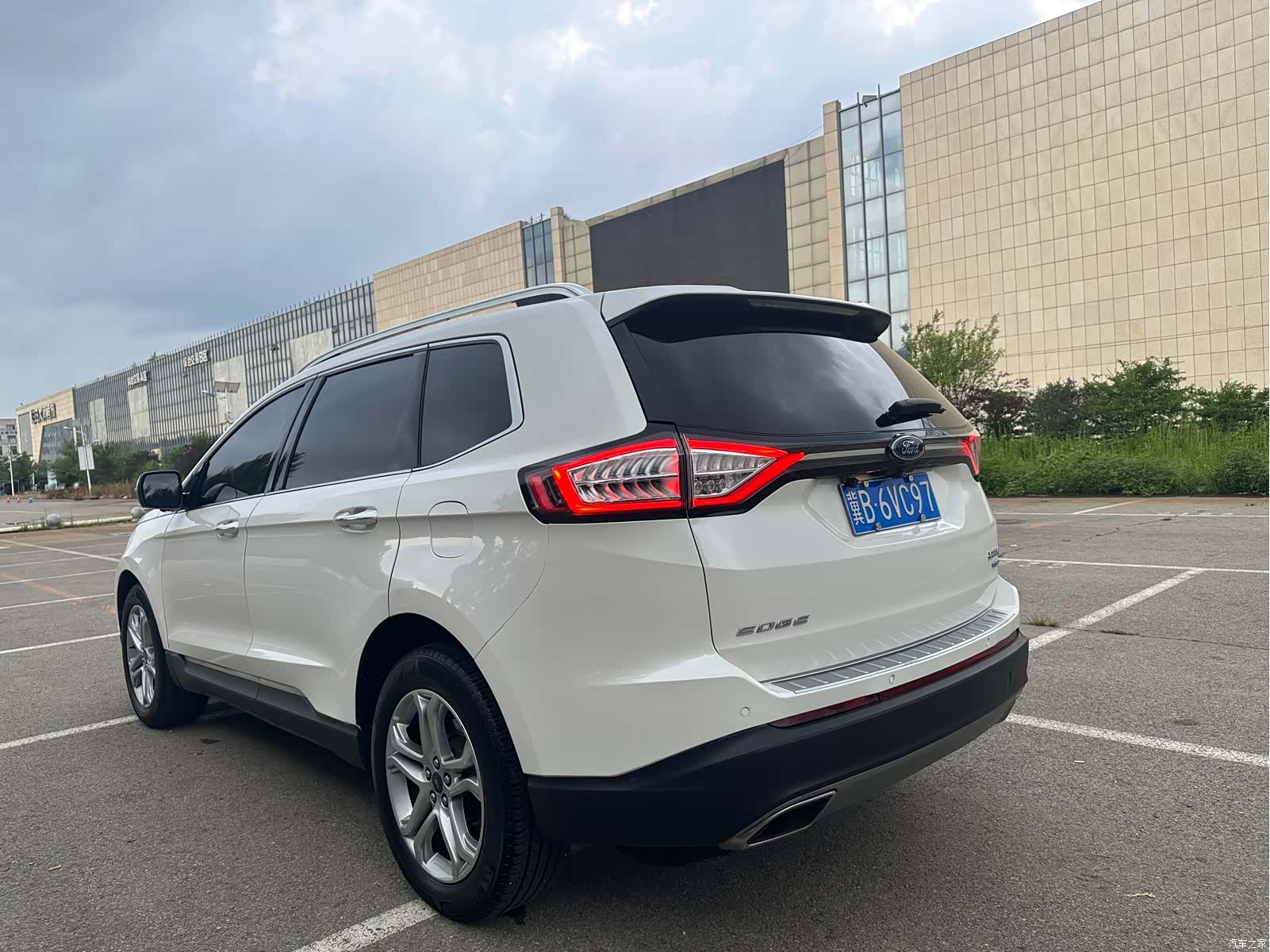 Ford Edge, 2019 9