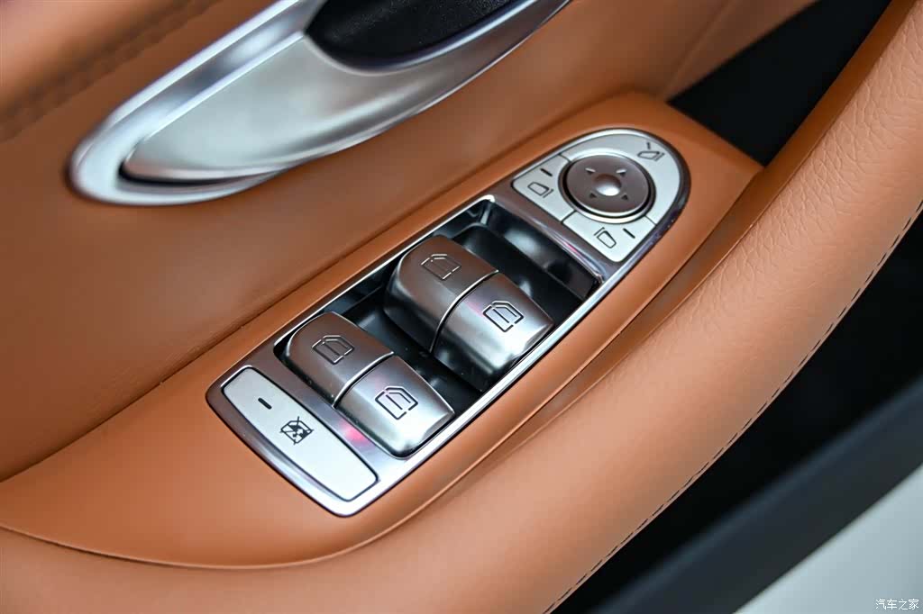 Mercedes-Benz CLS, 2024 23