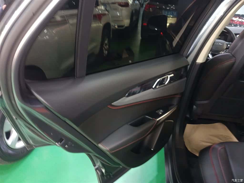 Lynk & Co 01, 2020 18
