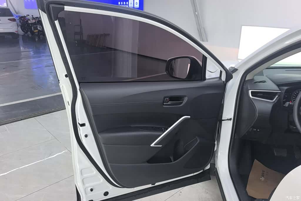 Toyota Corolla, 2023 7