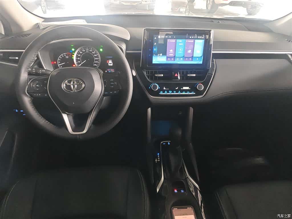 Toyota Frontlander, 2022 все фото