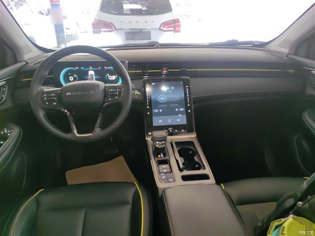 Roewe RX5, 2022 10