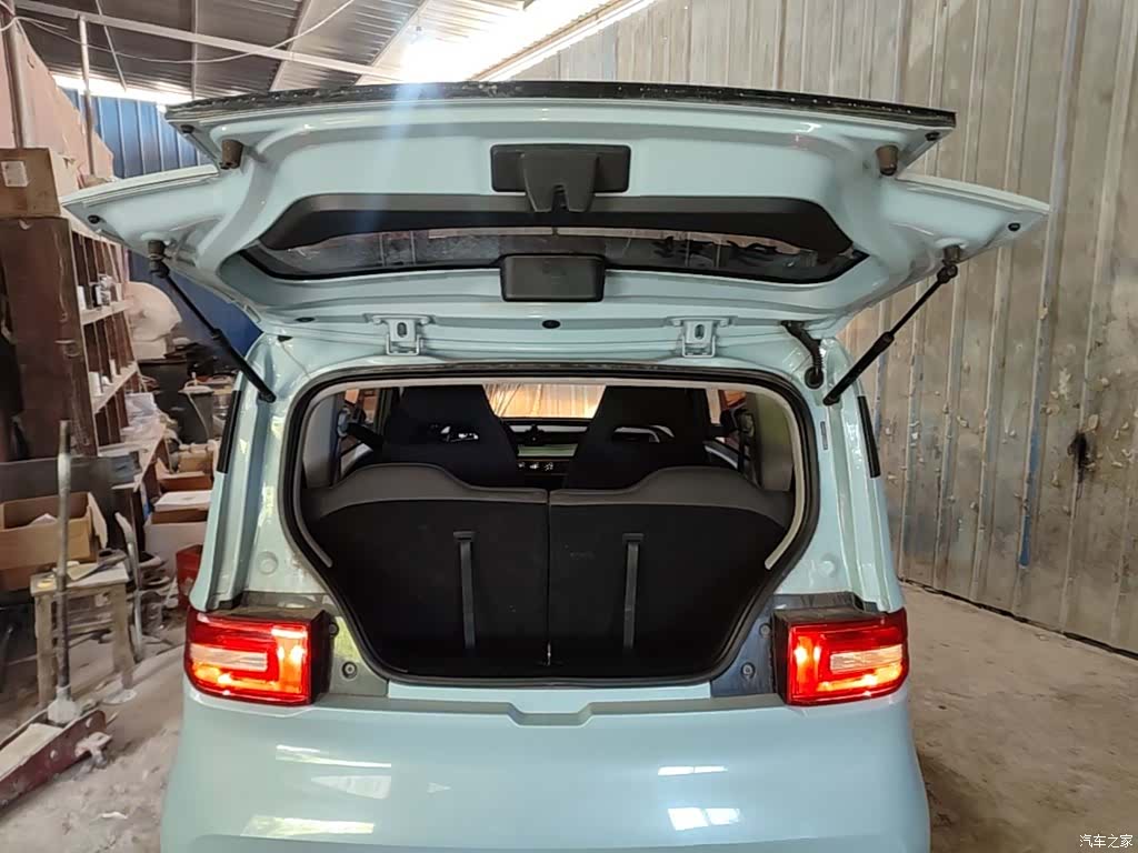 Wuling MINIEV, 2020 15