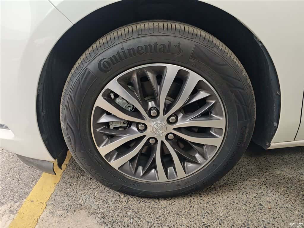 Buick GL8, 2022 23