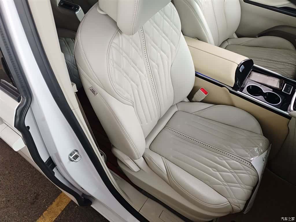 Buick GL8, 2022 25