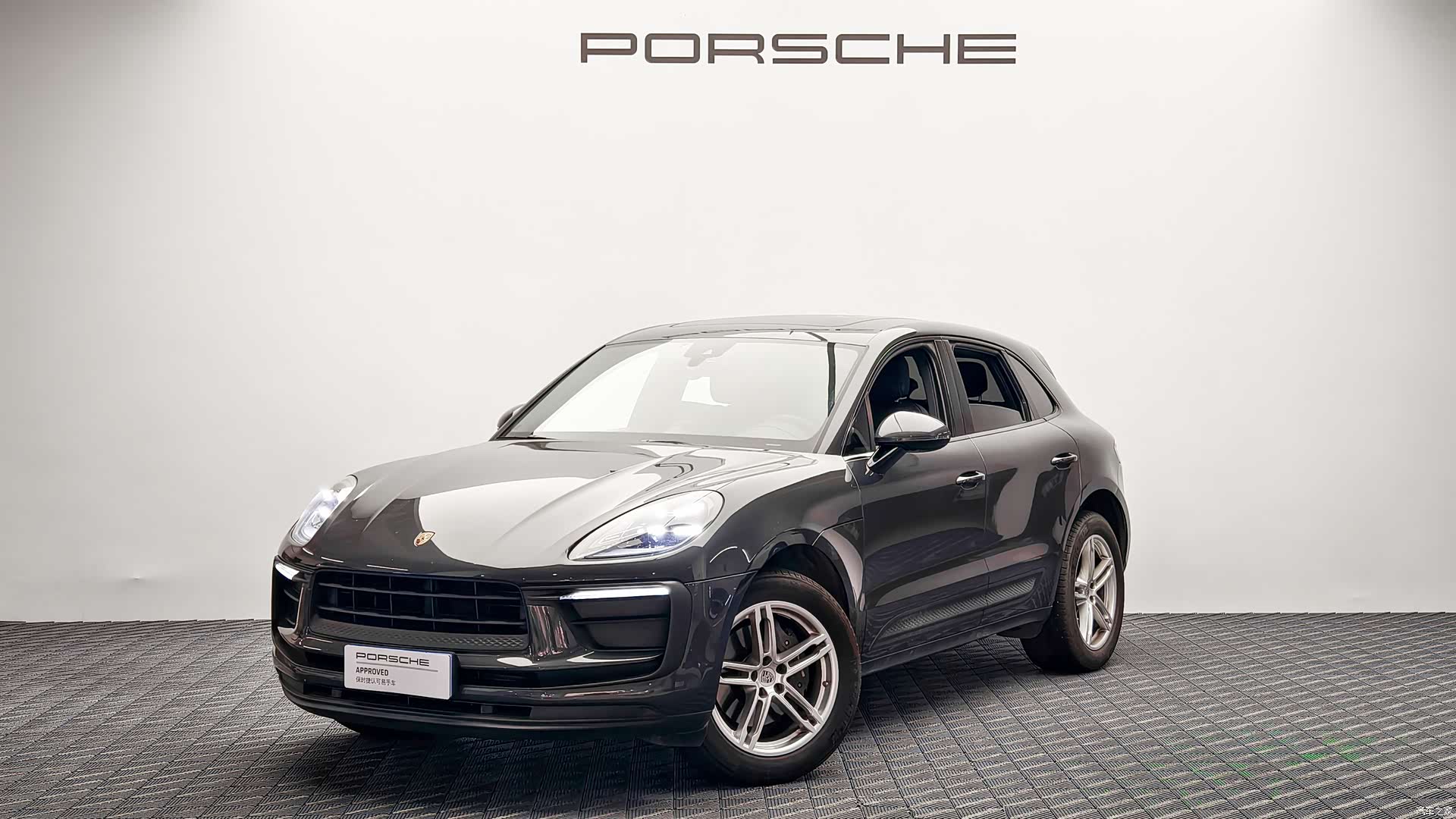Porsche Macan, 2024 1