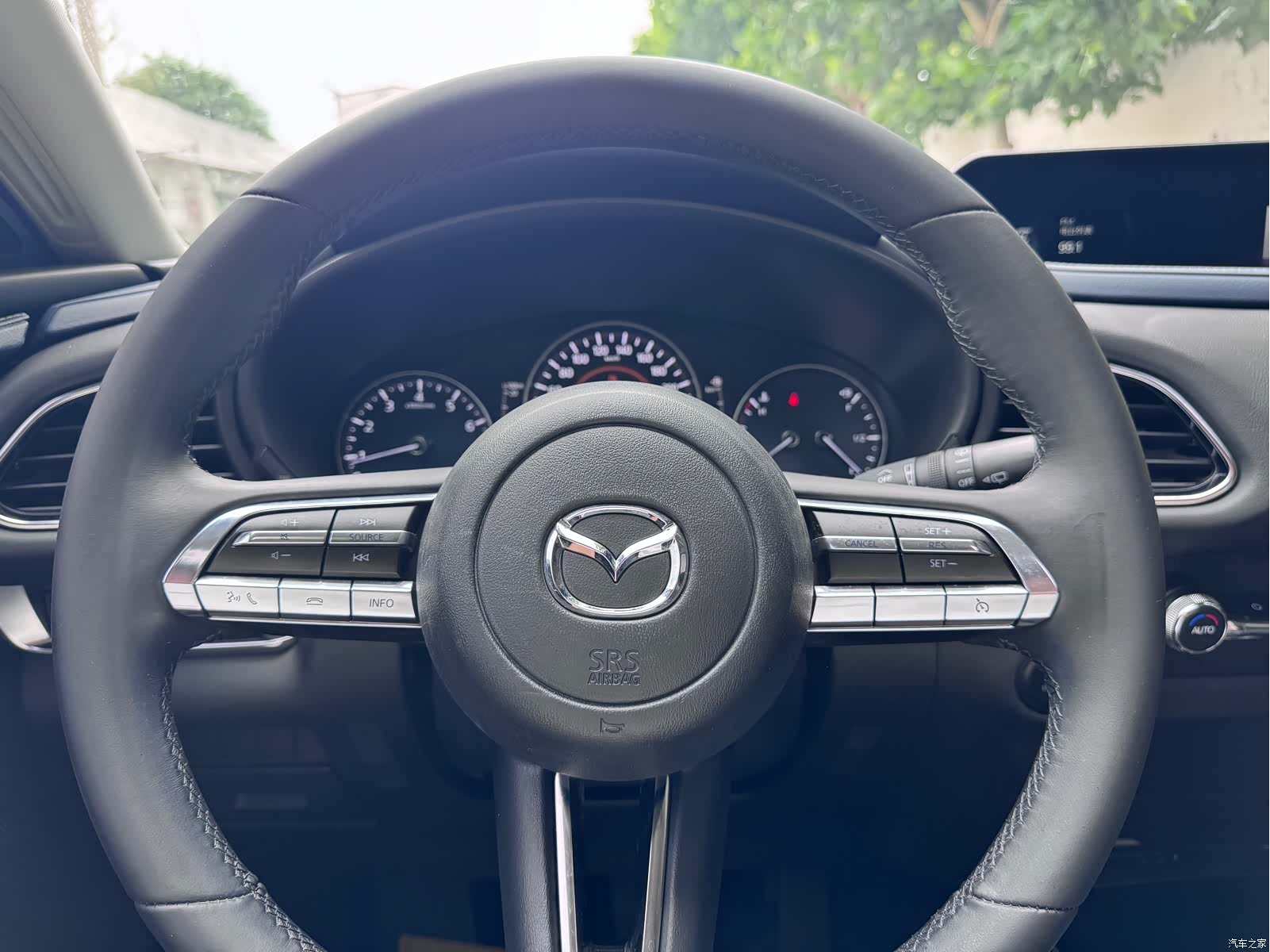 Mazda CX-30, 2022 6