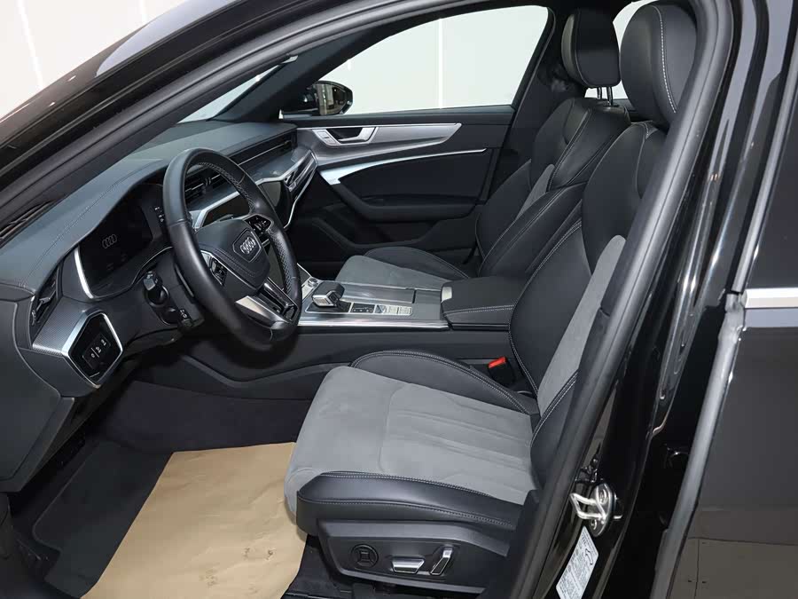 Audi A6L 2024, фото 15