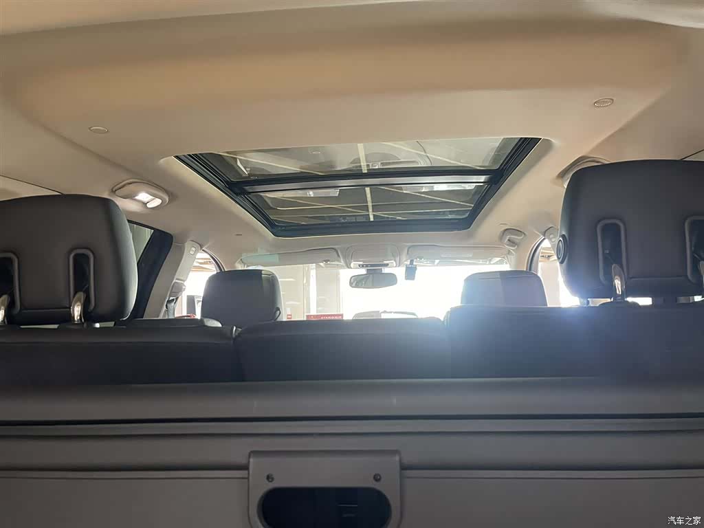 Cadillac XT5, 2016 13