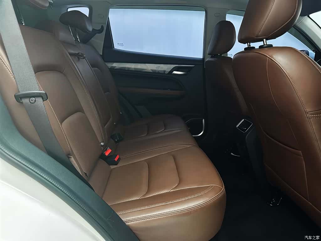 Geely X6, 2022 23