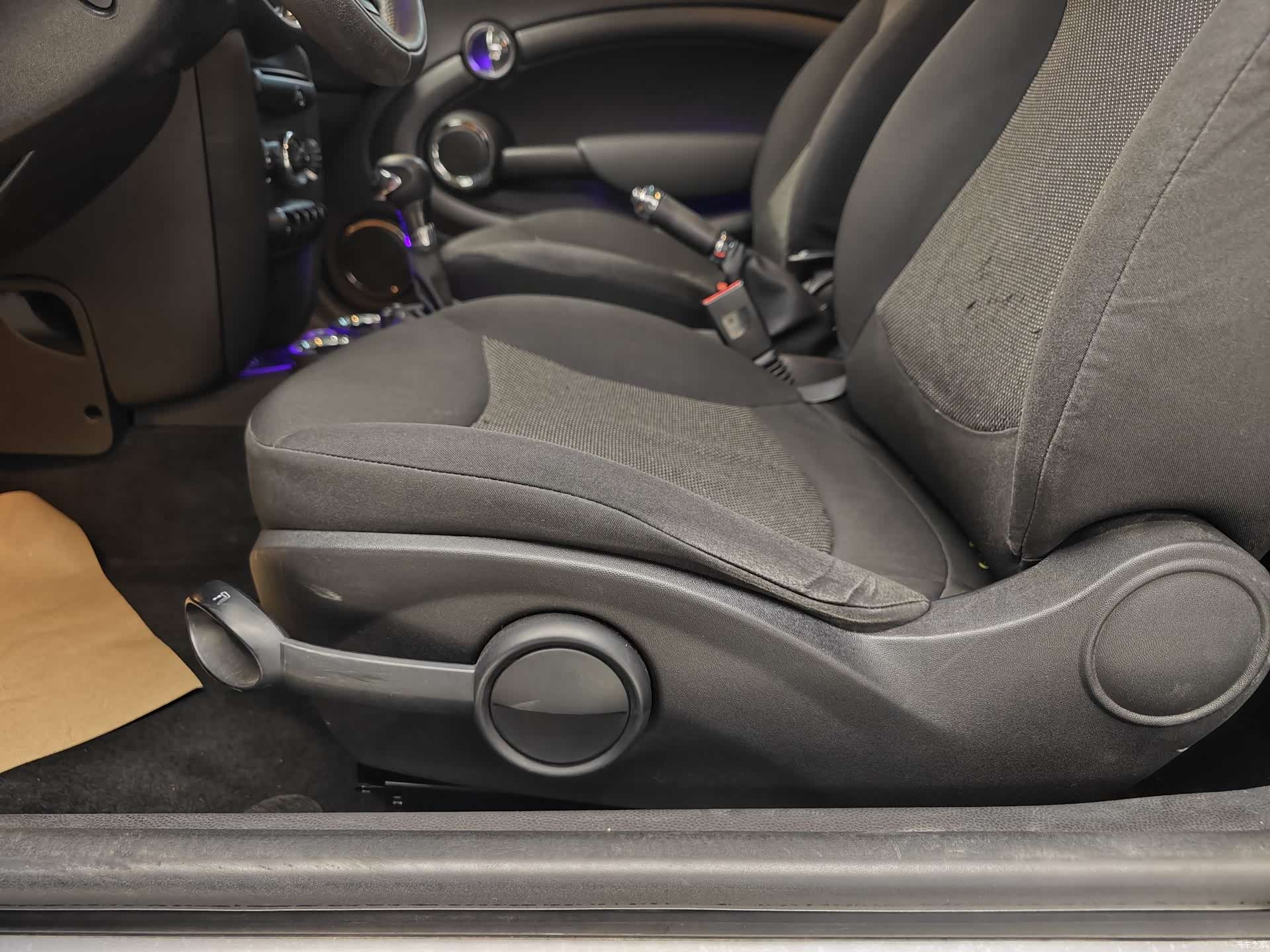 Mini ONE, 2014 10