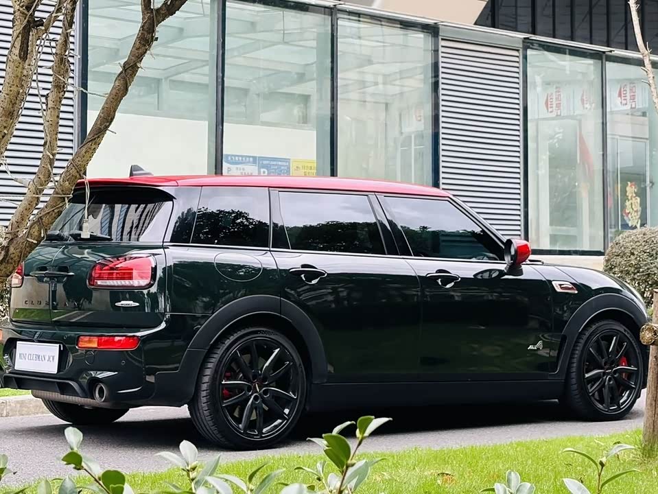 MINI JCW CLUBMAN