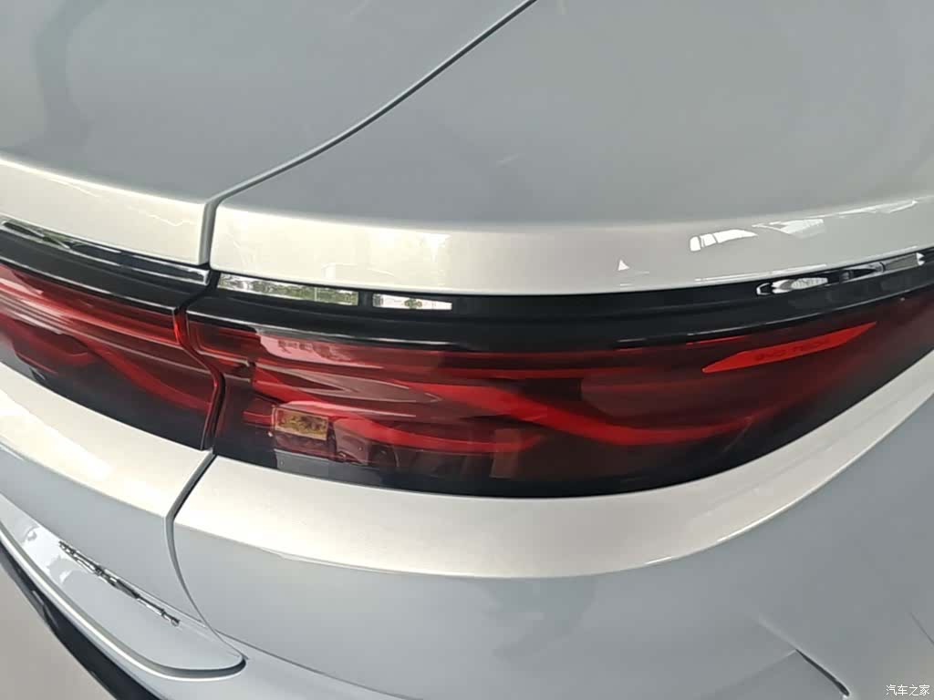 BYD Han, 2025 8