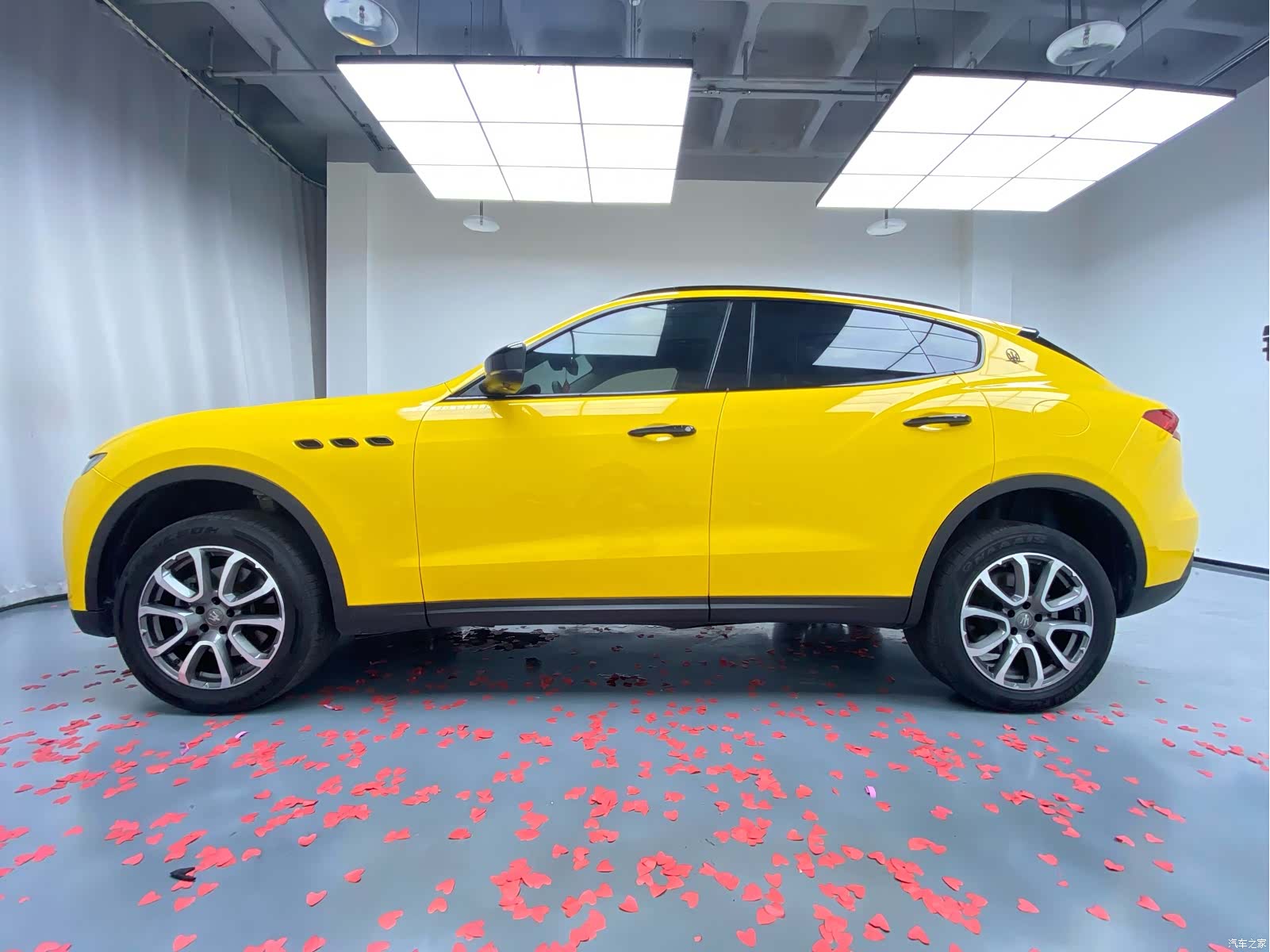 Maserati Levante, 2017 10