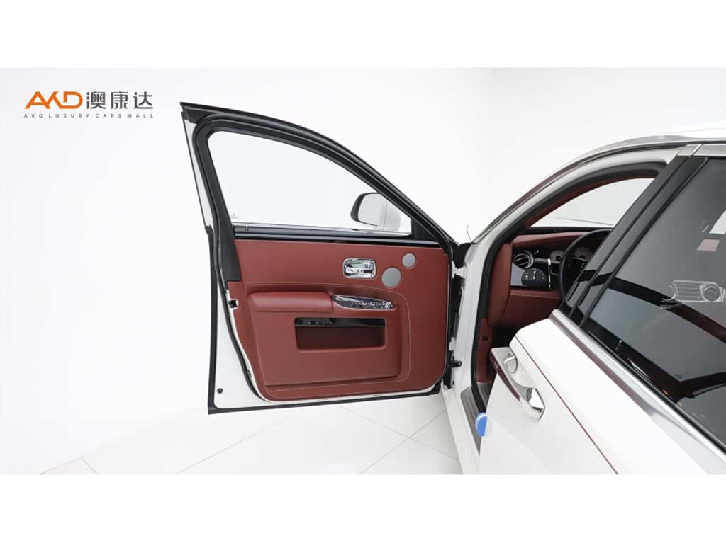 Rolls-Royce Ghost, 2019 10