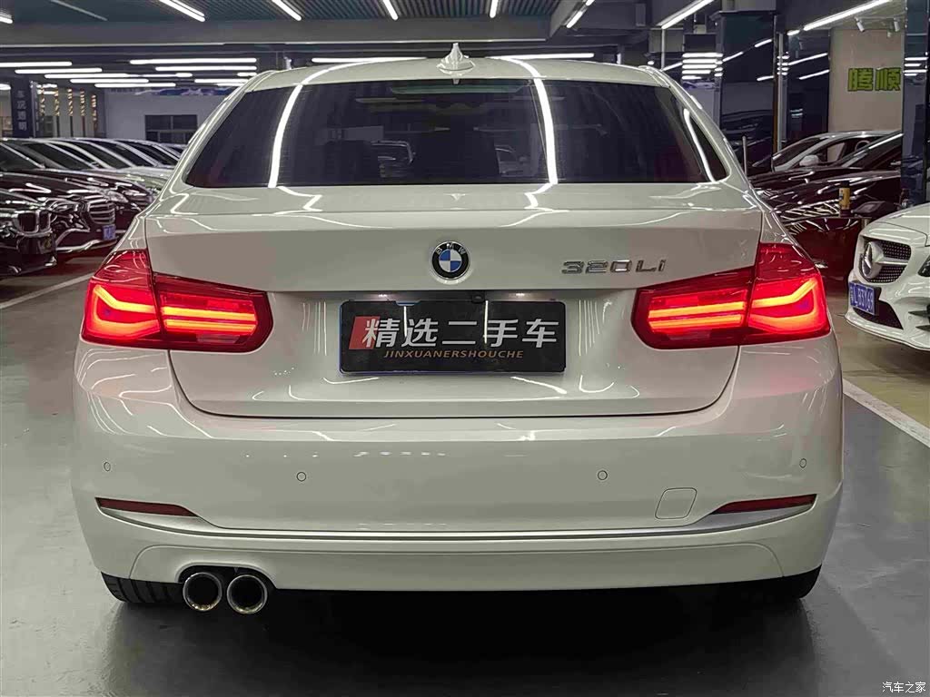 BMW 3 Series, 2018 все фото