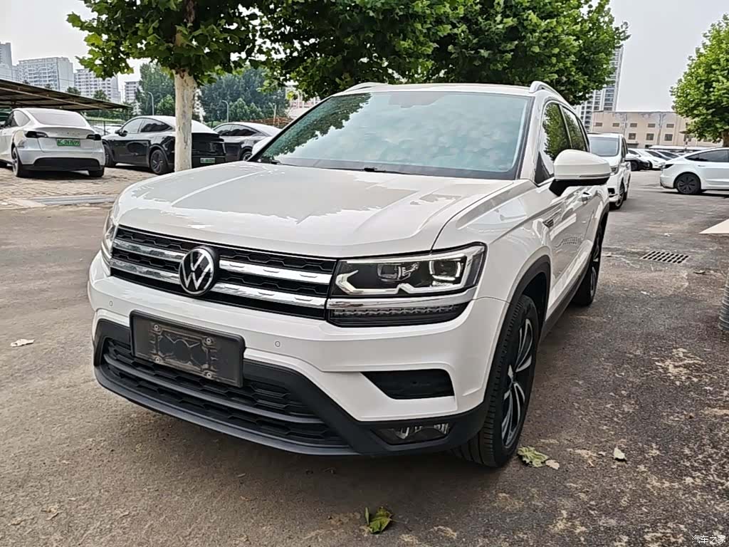 Volkswagen Tharu