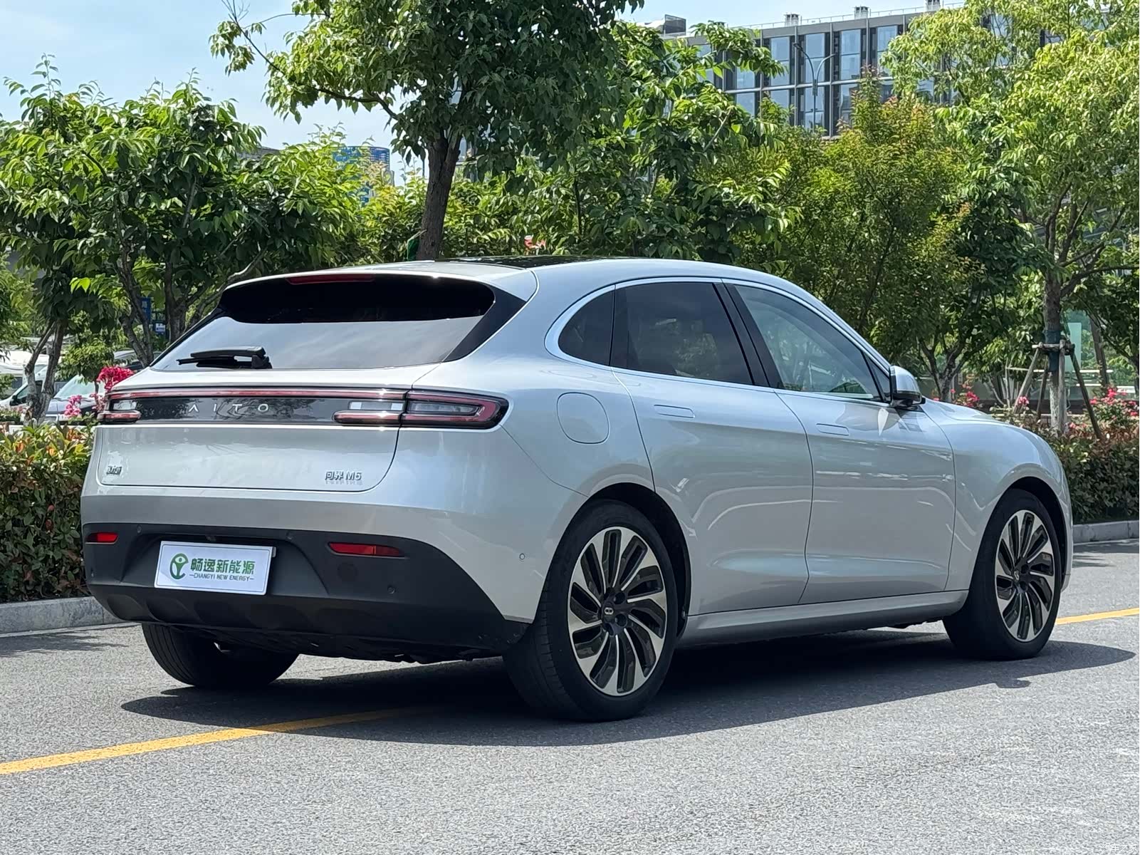 AITO M5, 2022 3