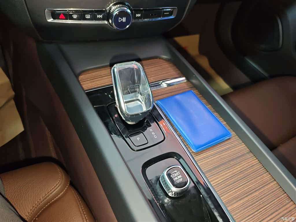 Volvo S60, 2022 14
