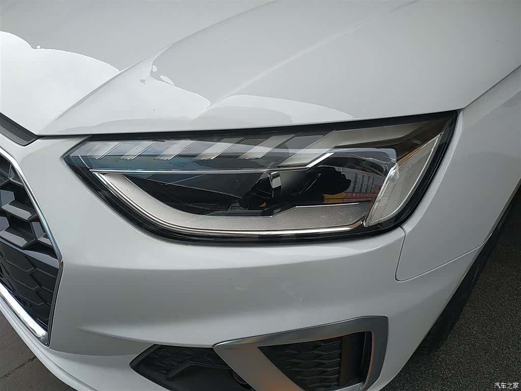 Audi A4L, 2021 24
