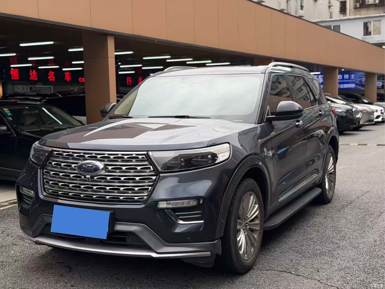 Ford Explorer, 2022 1