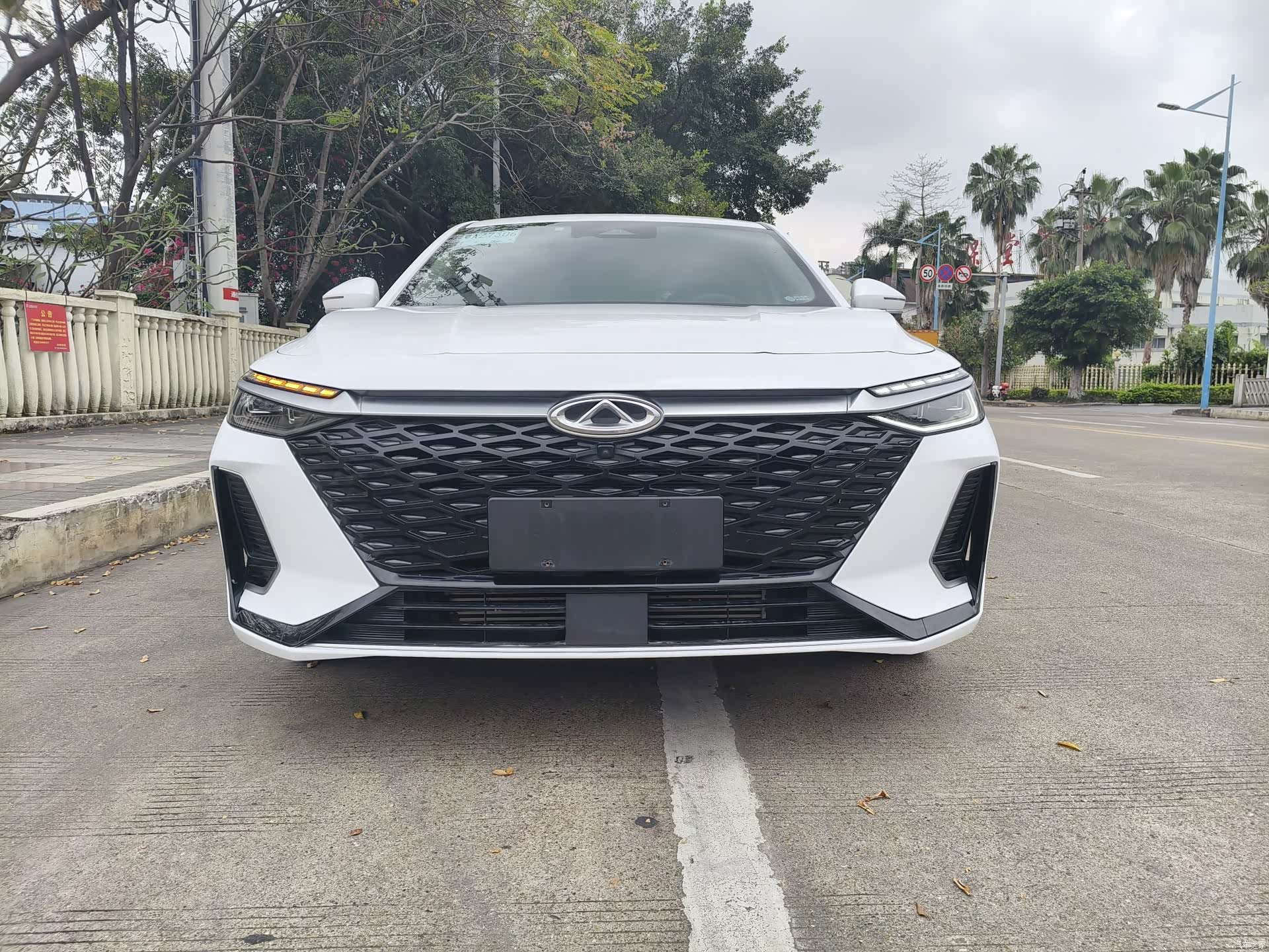 Chery Arrizo 8, 2023 2