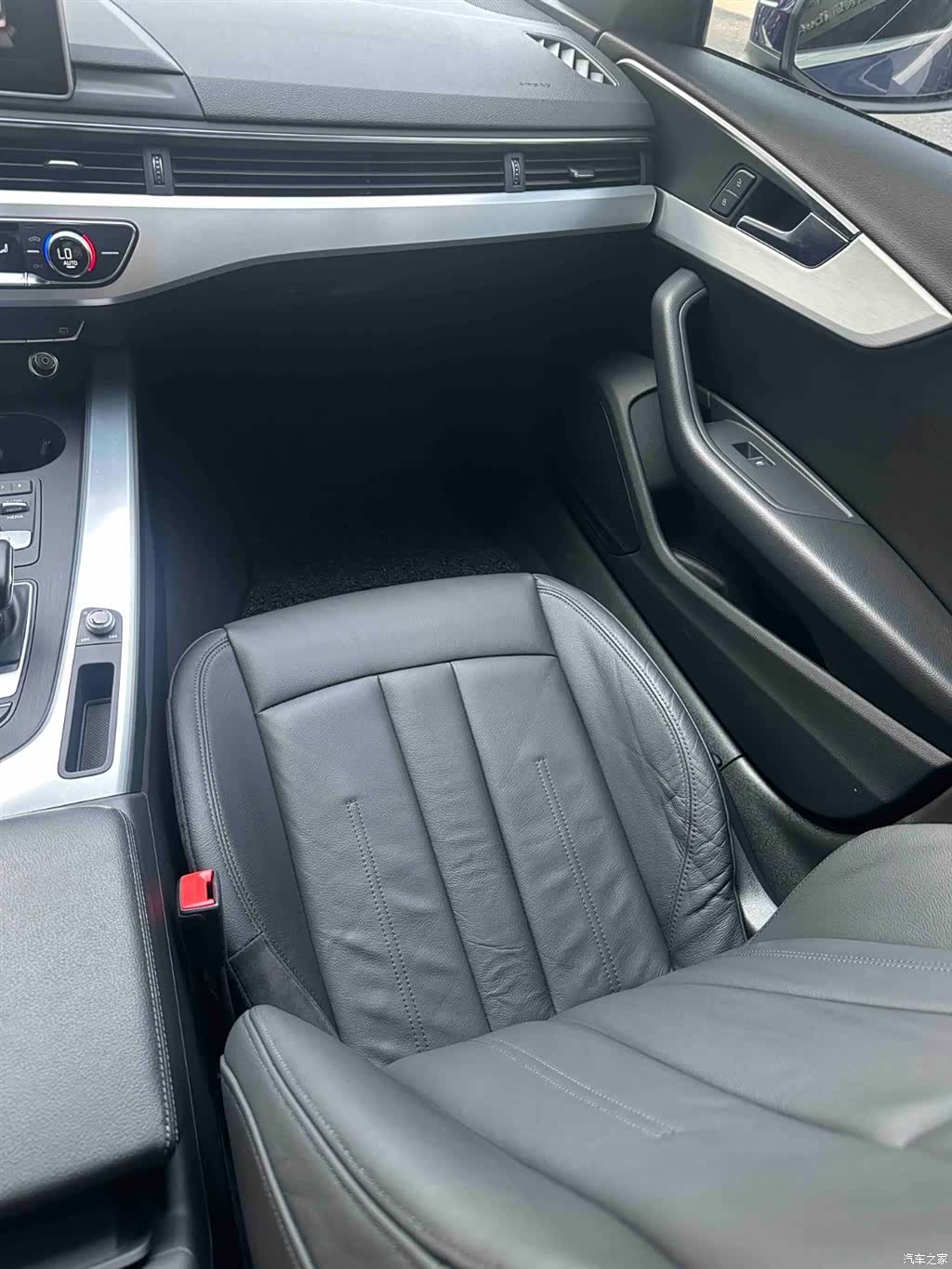 Audi A4L, 2018 16
