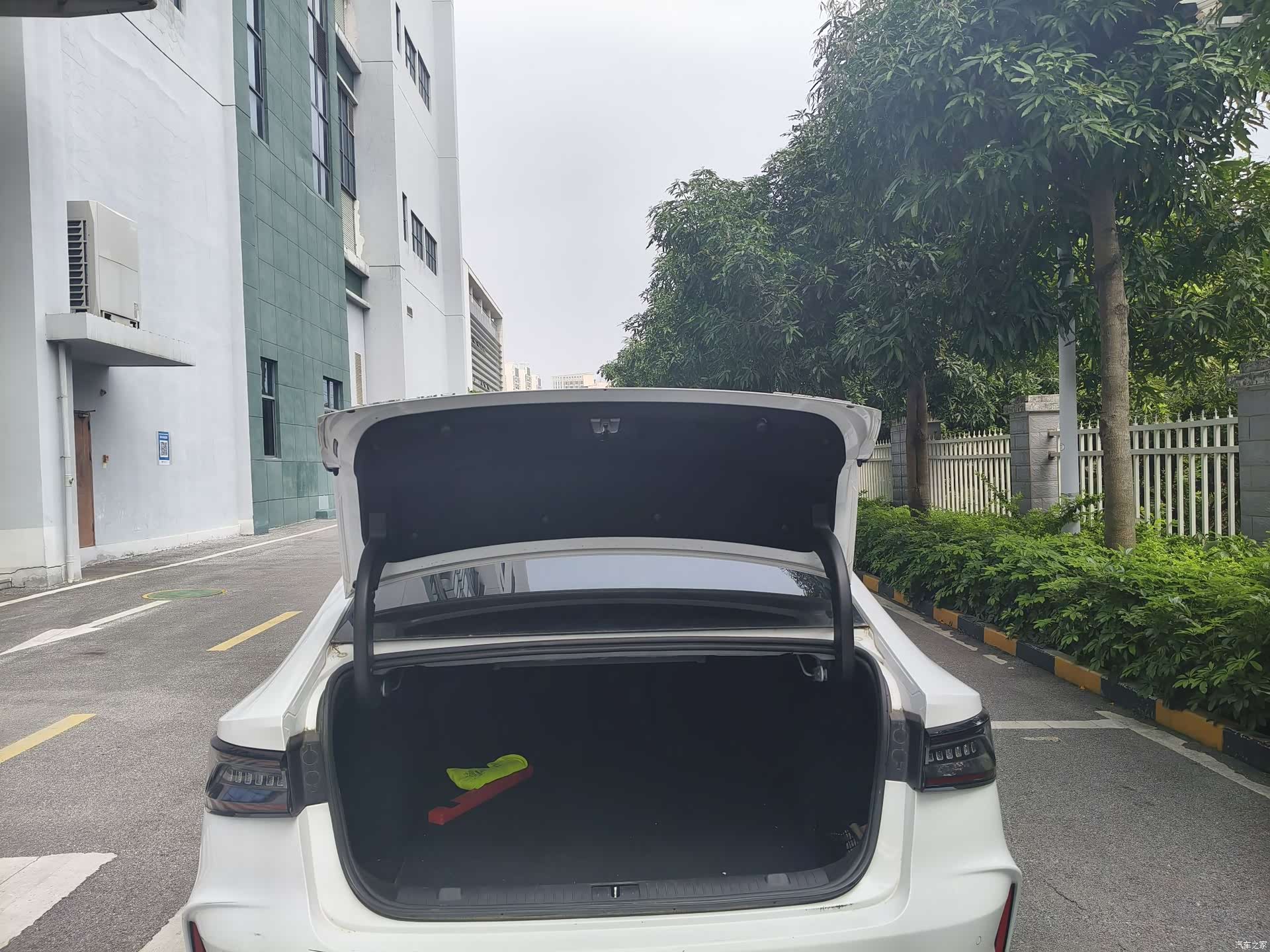 Chery Arrizo 8, 2022 20