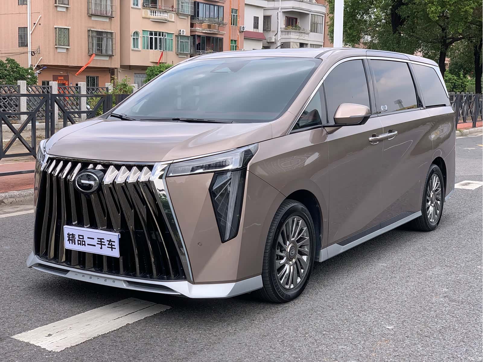Trumpchi M8, 2023 1
