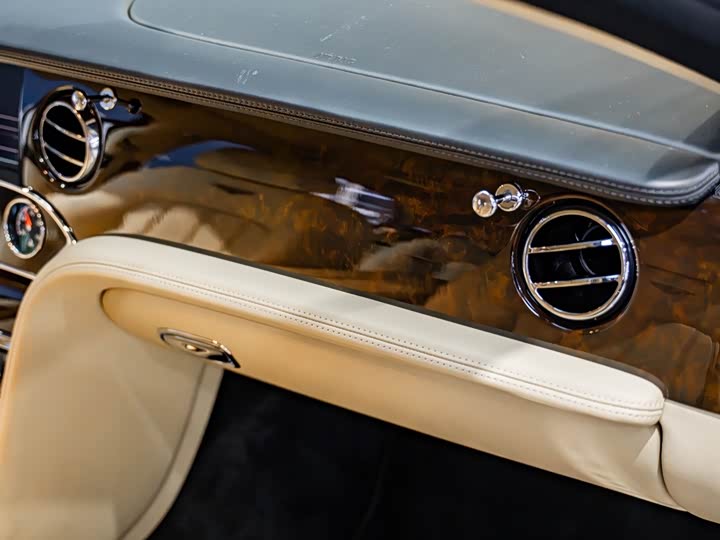 Bentley Mulsanne 2011 6.8T Luxury