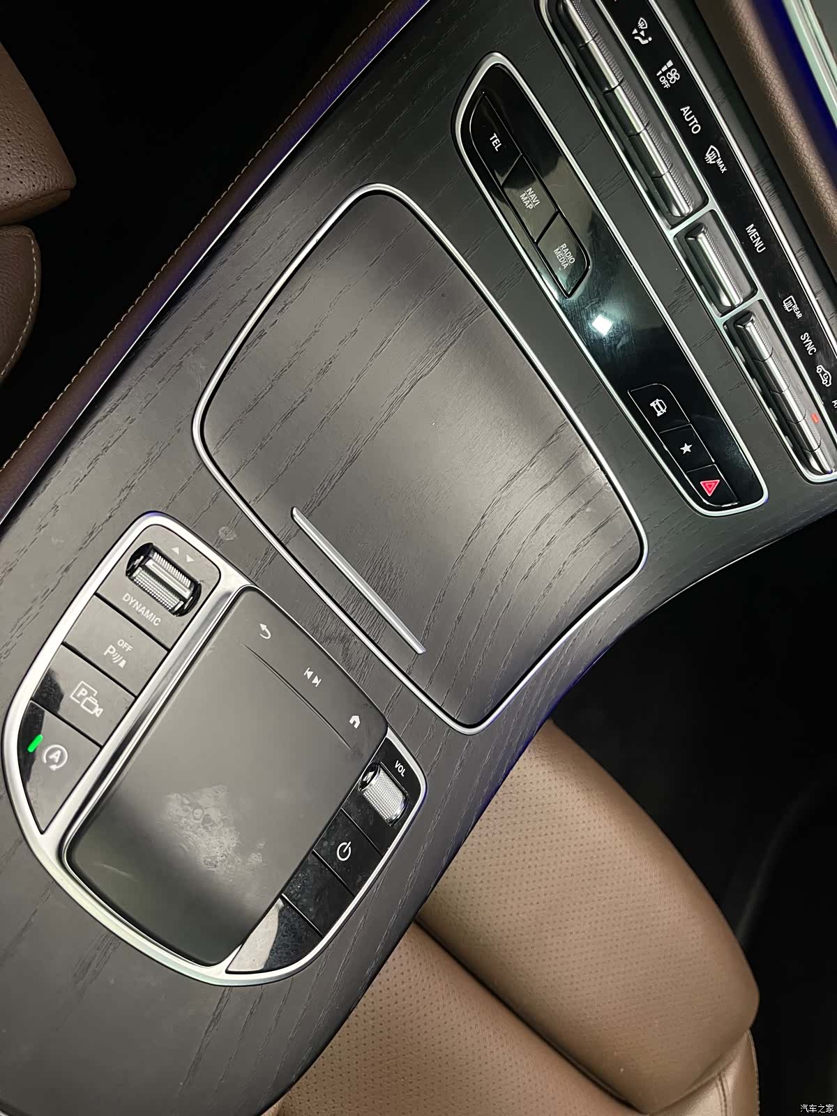 Mercedes-Benz E-Class, 2022 21