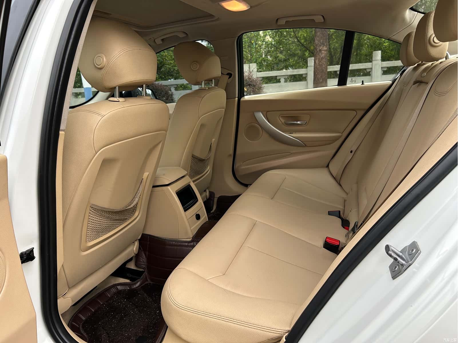 BMW 3 Series, 2014 7