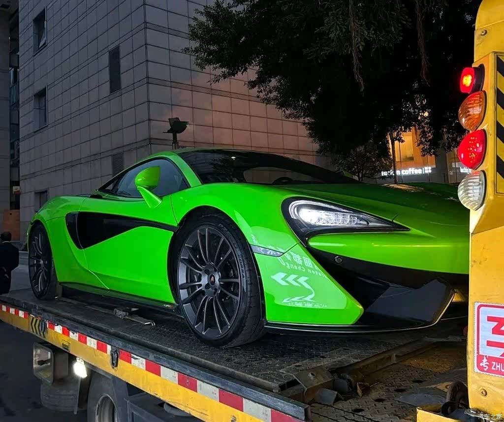McLaren 540C, 2017 все фото