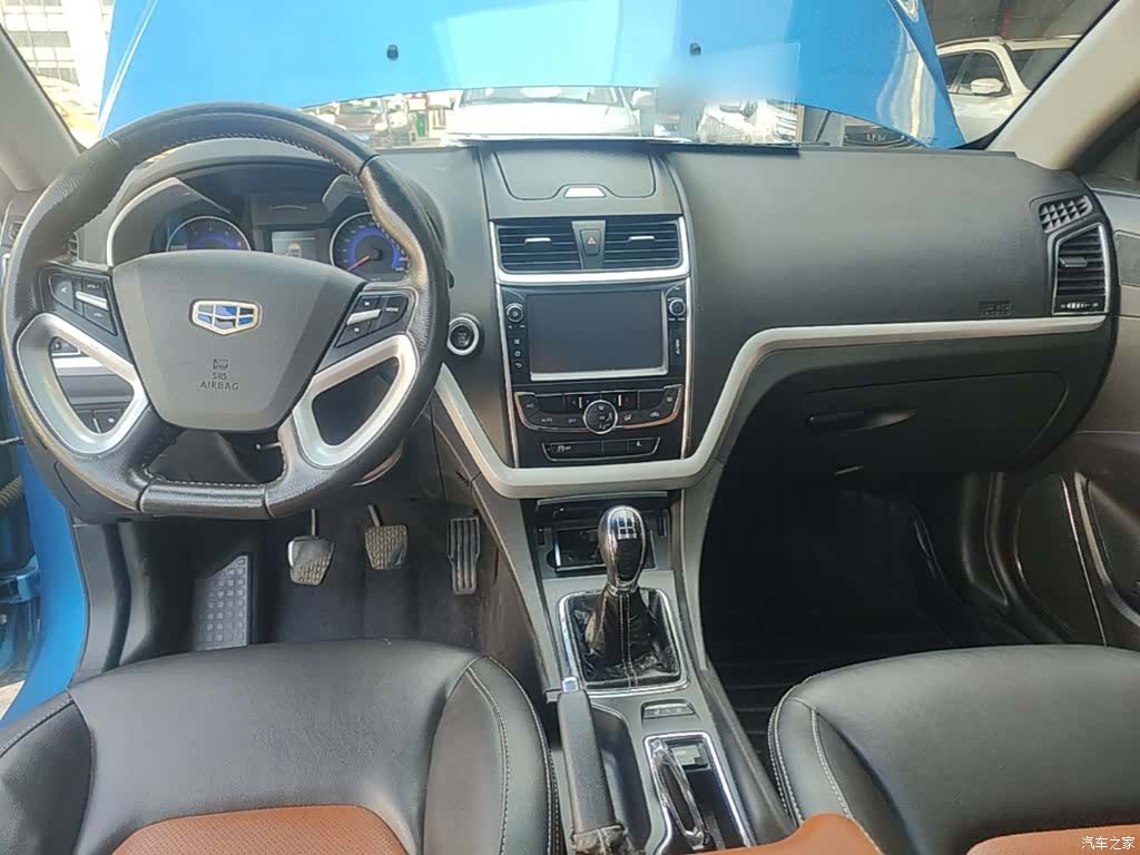 Geely Emgrand, 2016 10