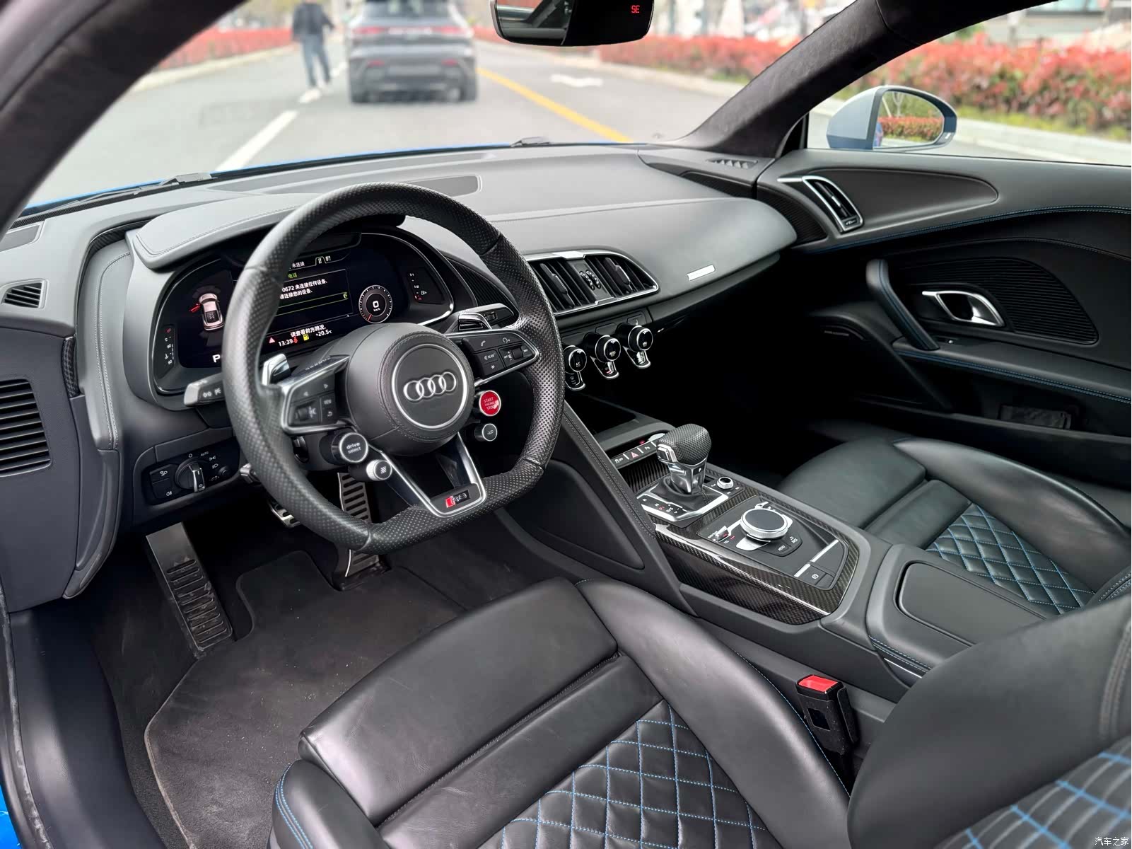 Audi R8, 2022 все фото