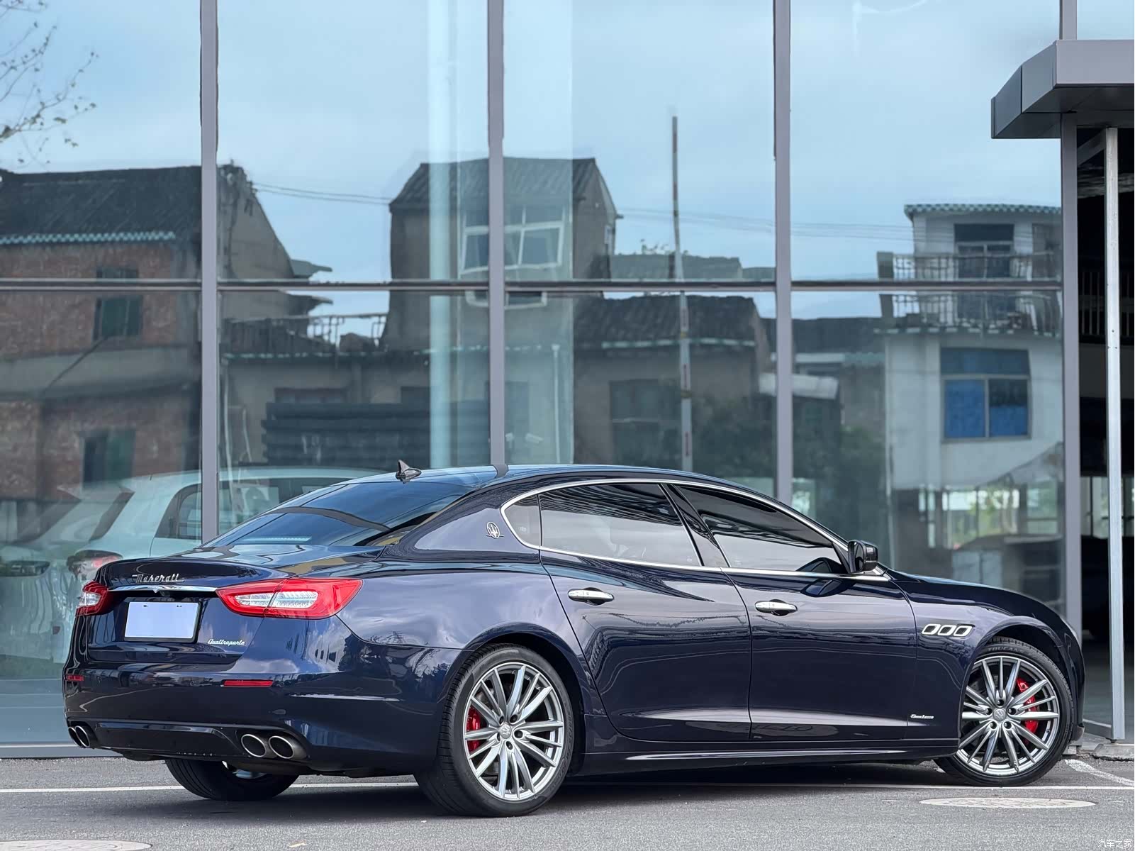 Maserati V, 2020 все фото