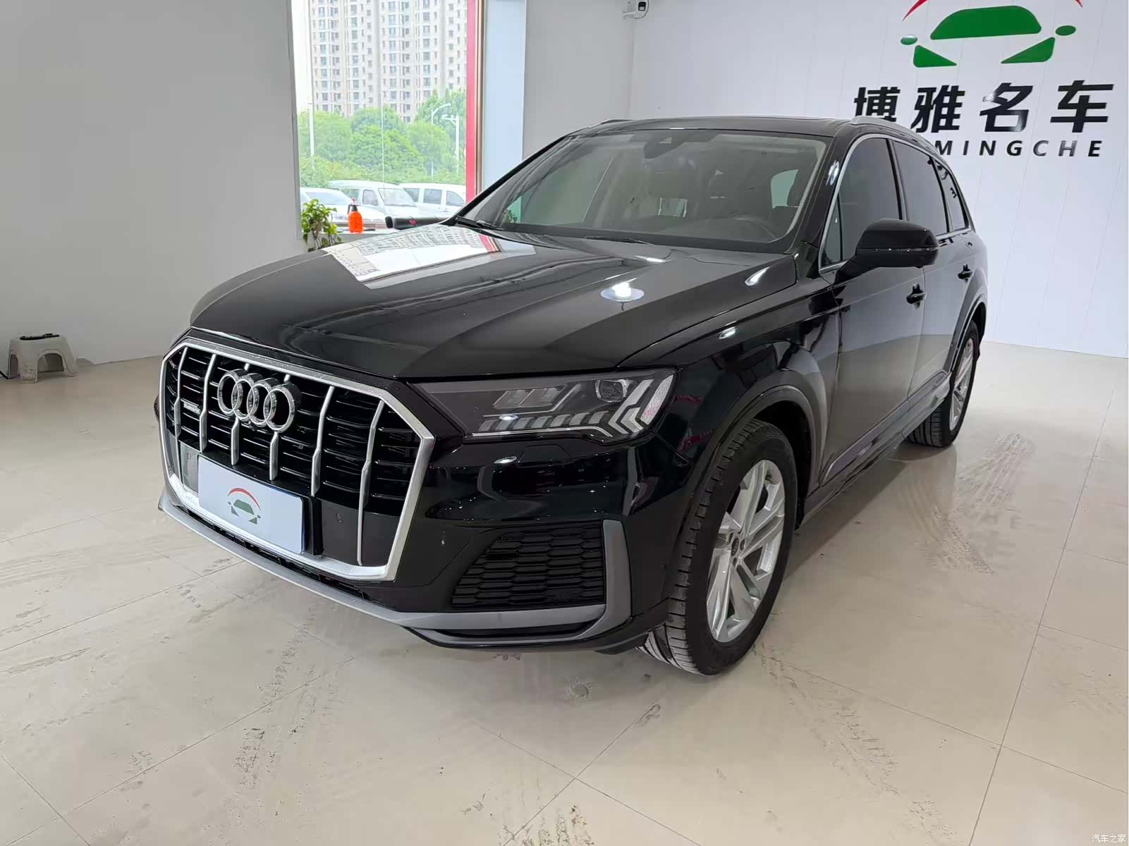 Audi Q7, 2024 3