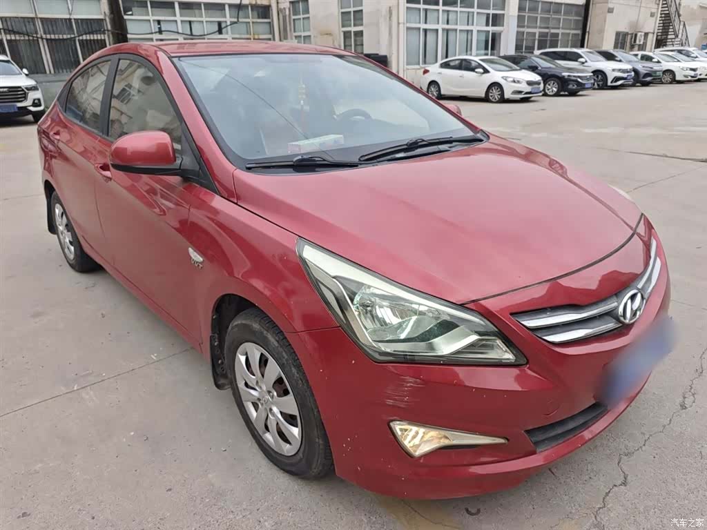 Hyundai GLS, 2014 4