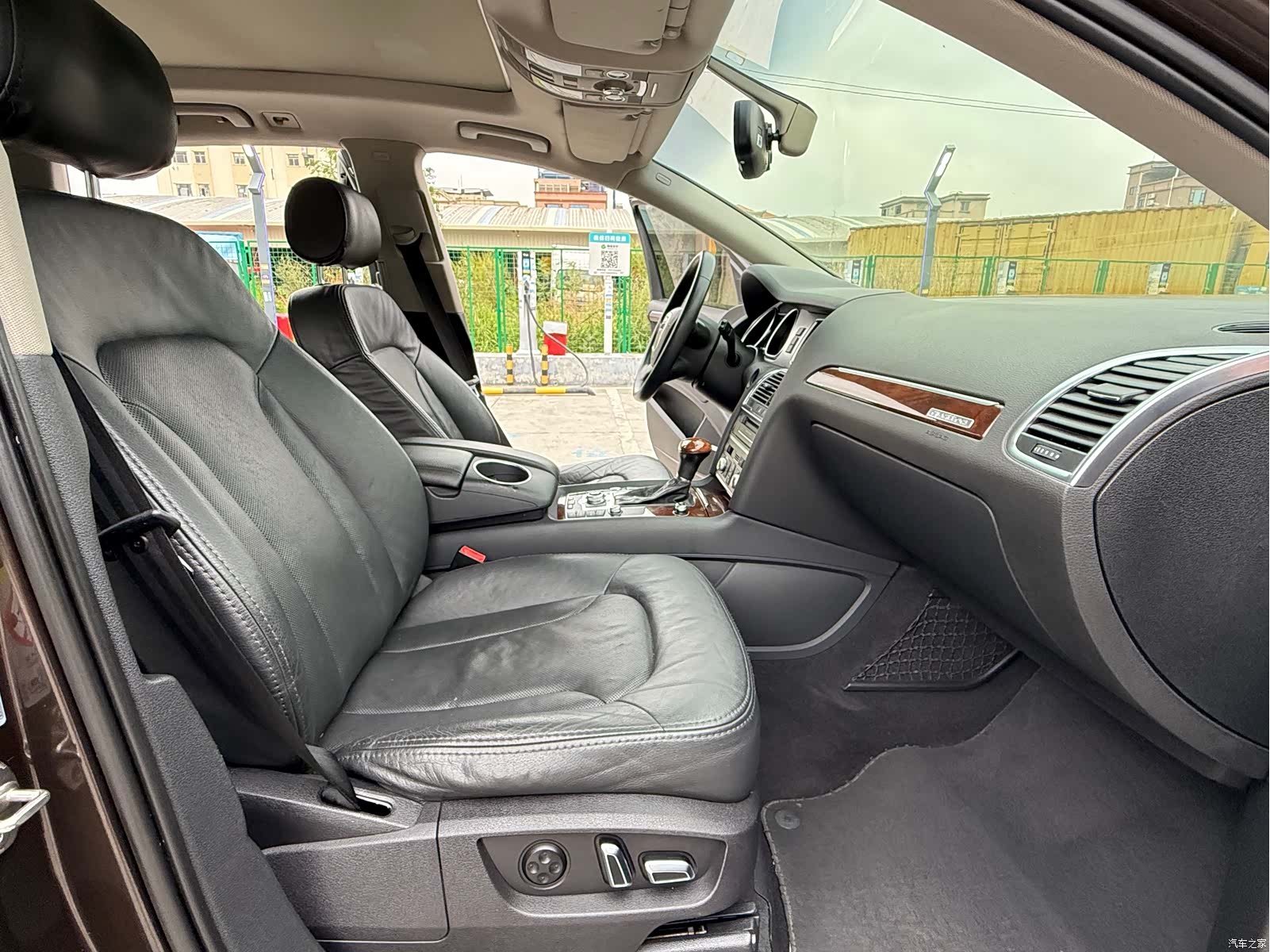 Audi Q7, 2012 7