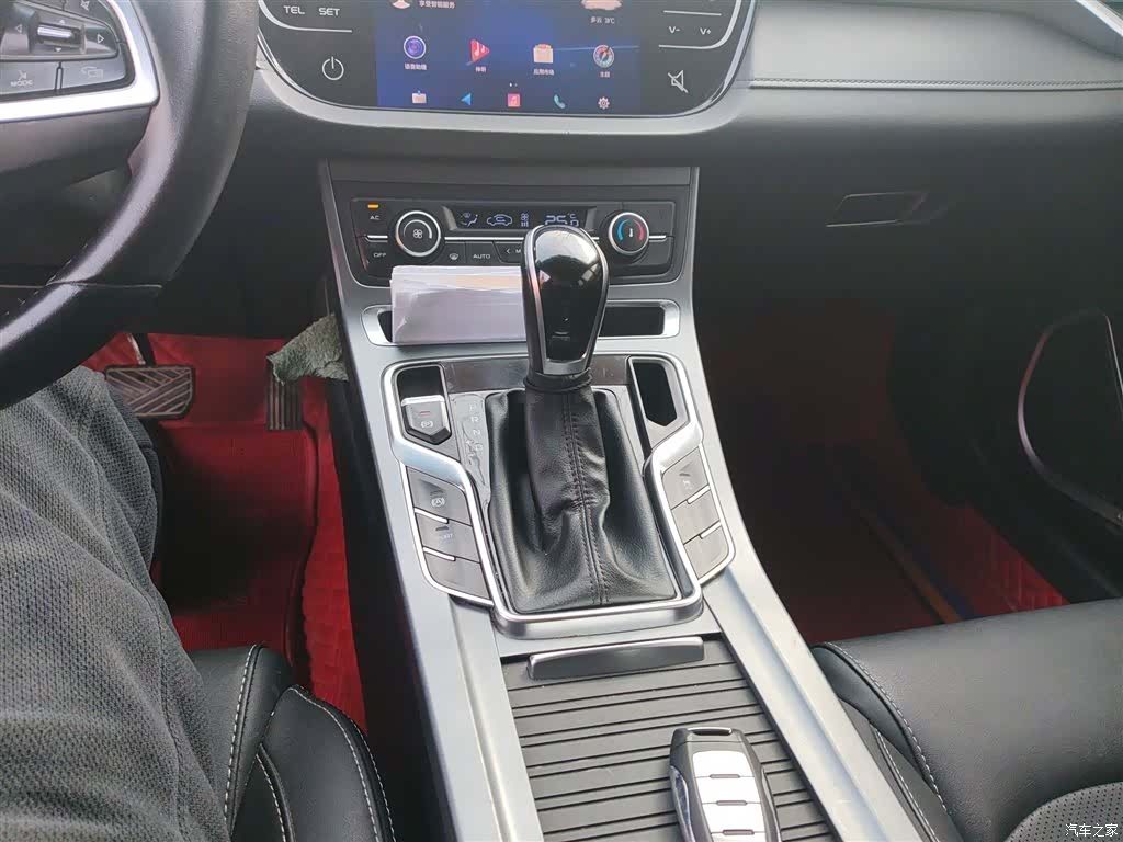 Geely Emgrand, 2020 7