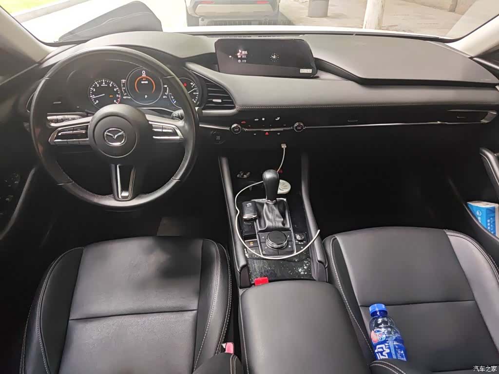 Mazda Mazda3, 2021 13