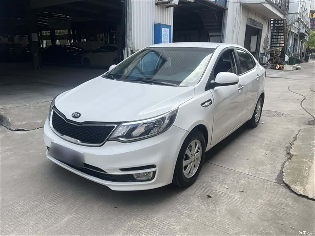 Kia K2, 2015 1