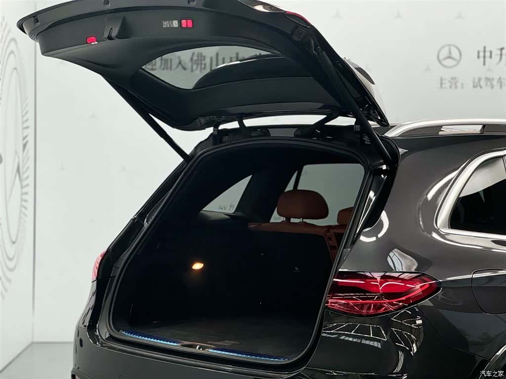 Mercedes-Benz GLC, 2024 3