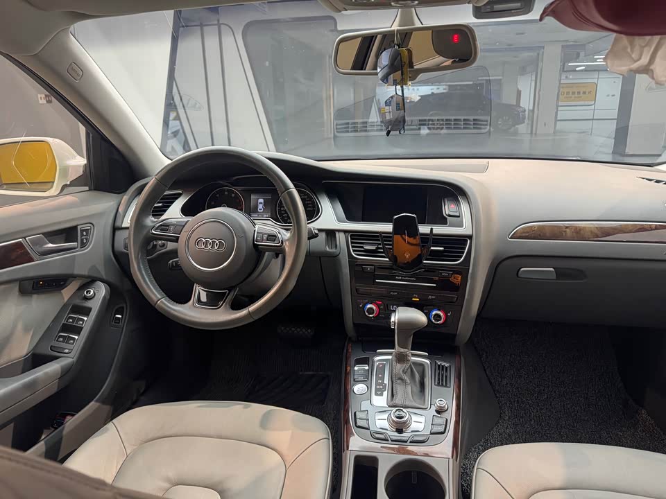 Audi A4L Audi A4L