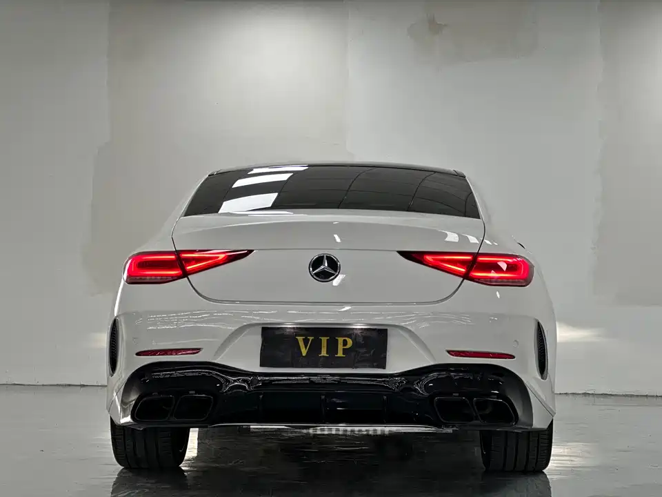 Mercedes-Benz CLS Mercedes-Benz CLS