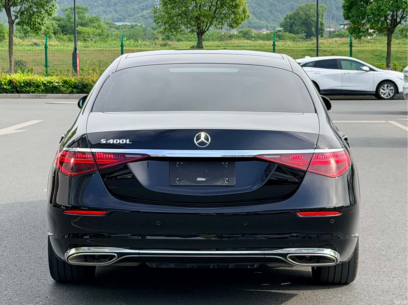 Mercedes-Benz S-Class, 2023 все фото