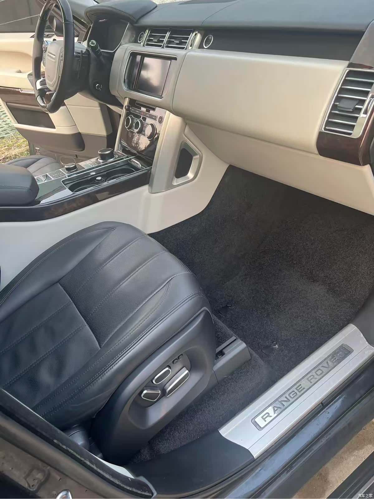 Land Rover Range Rover, 2015 12