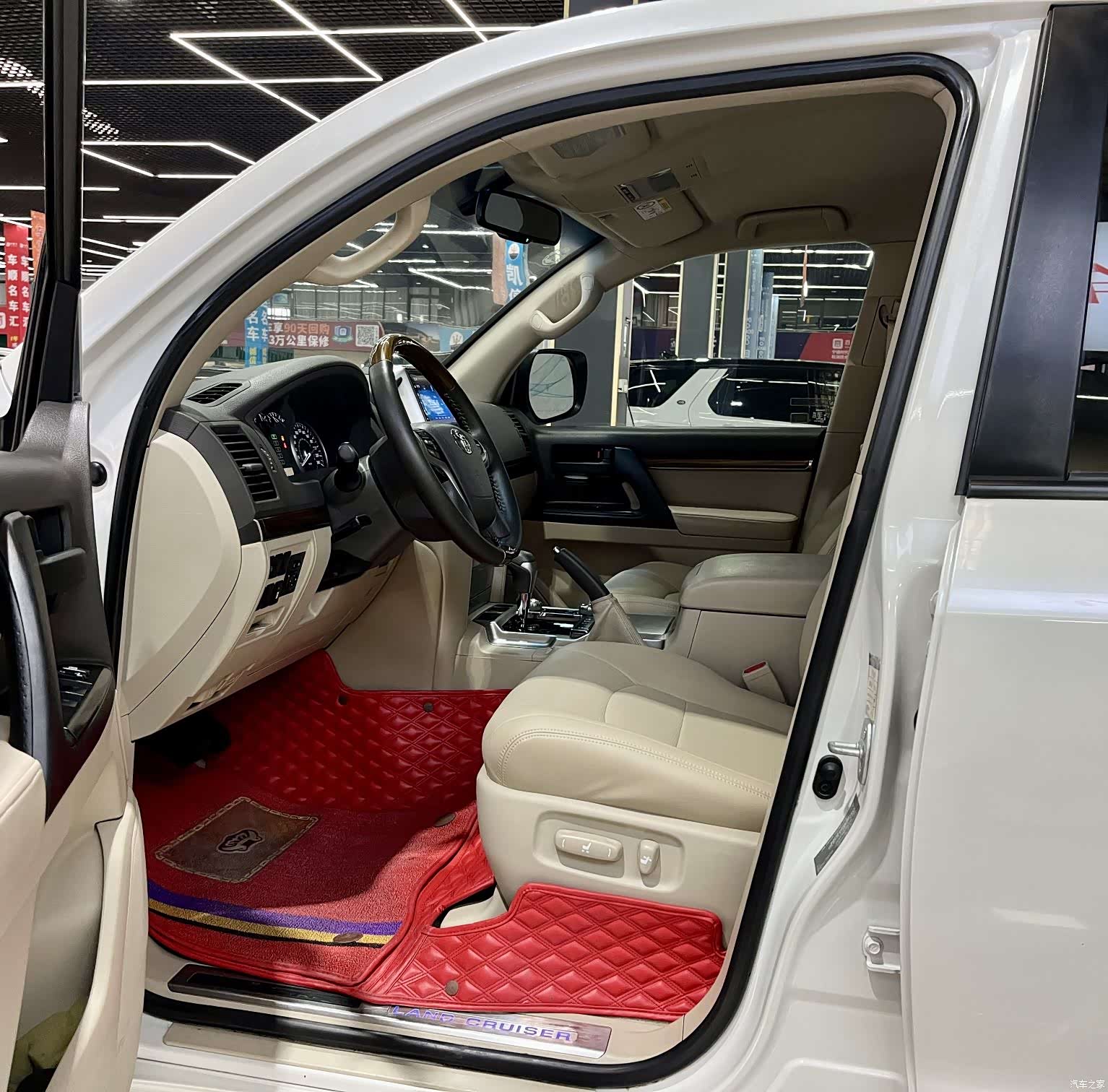 Toyota Land Cruiser, 2018 12