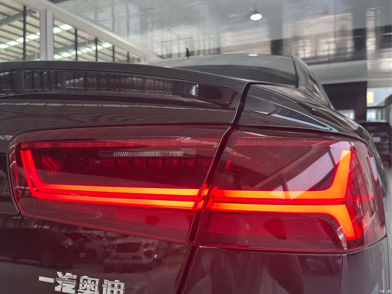 Audi A6L, 2016 11