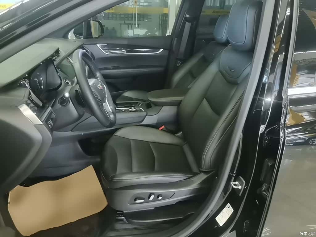 Cadillac XT5, 2021 15